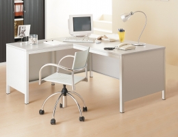 Scrivania pannellata con struttura metallica cm 180.